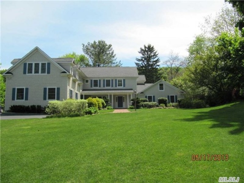 Wow House Private Northport Home Sitting on 2 Acres of Land