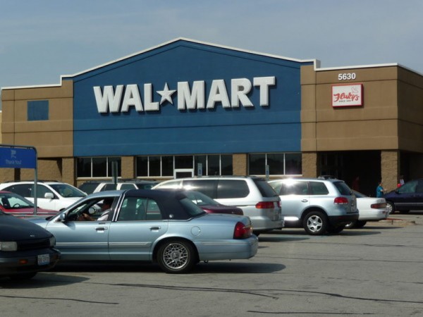 walmart niles christmas eve hours