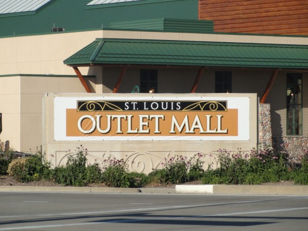 St. Louis Mills Under New Management, Now Called St. Louis Outlet Mall - Hazelwood, MO Patch