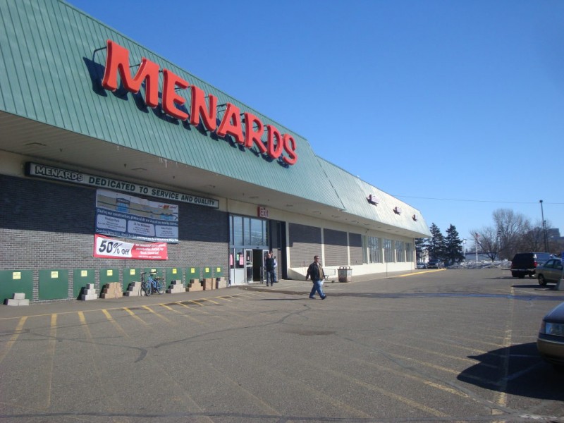 Menards' Closing Day Golden Valley, MN Patch