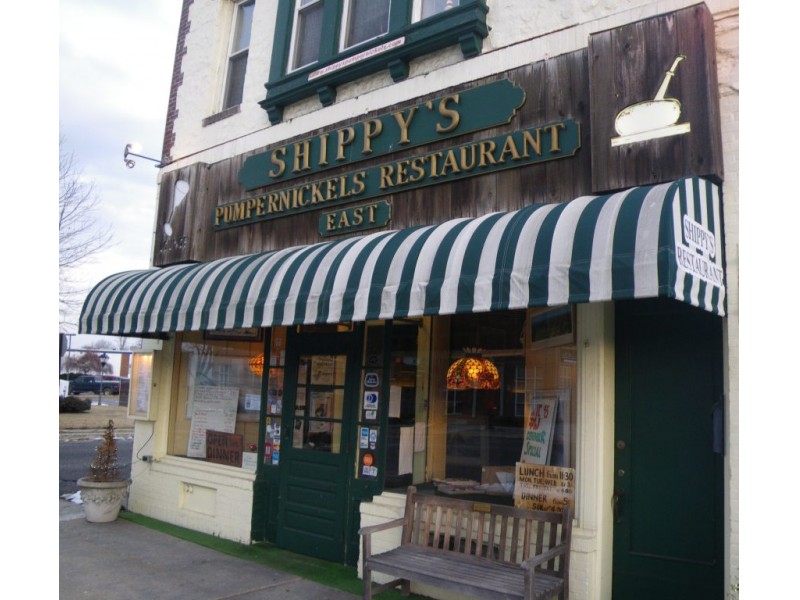 T.J. Clemente's Hamptons Tradition 10 Shippy's Pumpernickels East