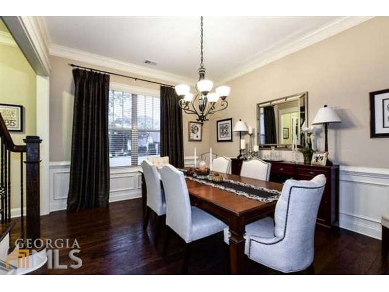 WOW House Home Has Grand Entrance Foyer Eat In Kitchen Great Location WOW House Home Has Grand Entrance Foyer Eat In Kitchen Great Location
