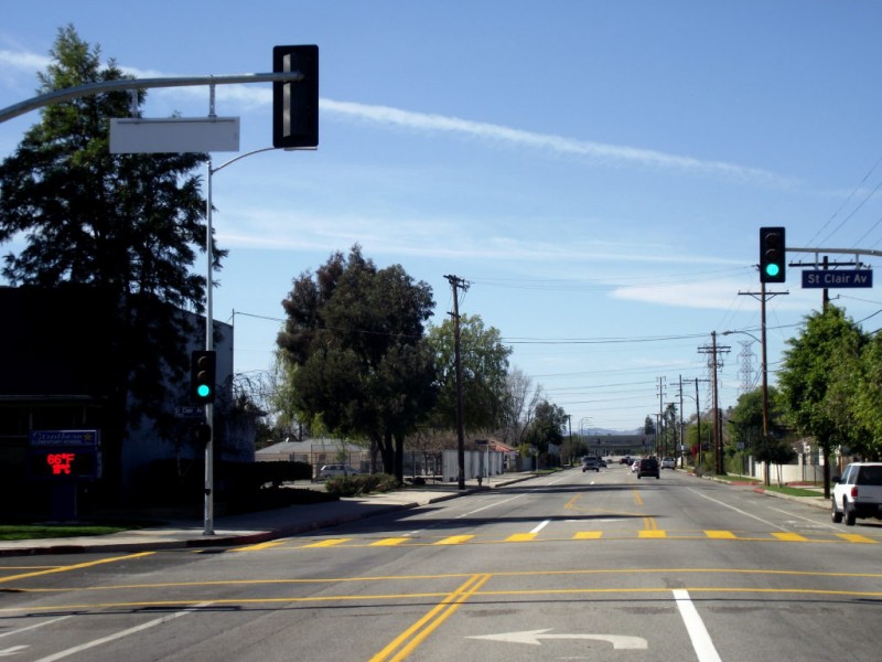 Strathern Street Elementary School Traffic Signals 