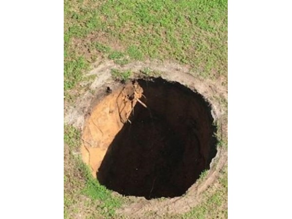 Sinkhole That Swallowed Man in Bed Reopens - Brandon, FL Patch