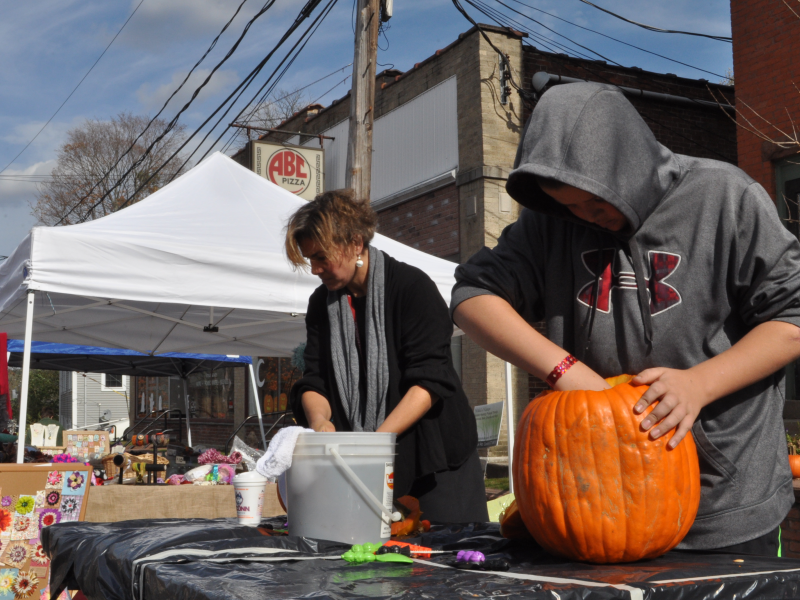Collinsville Halloween Parade 2013 A Gallery Canton, CT Patch