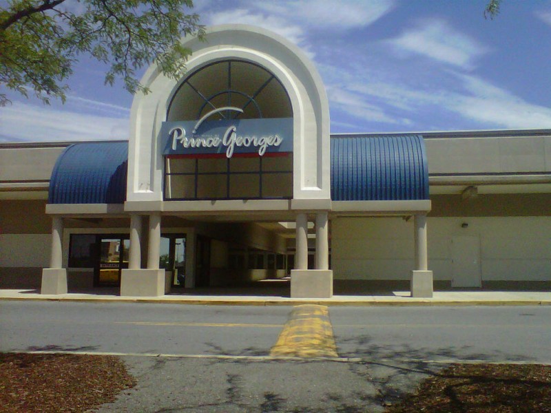 Two New Retailers Open In The Mall At Prince Hyattsville, MD