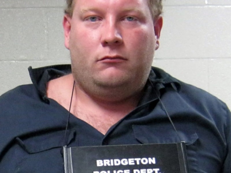 Police Drunk Driver Crashes Into Car, Injures Motorist on Lindbergh at Missouri Bottom Road