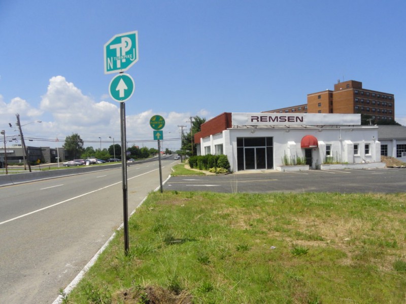 cvs drive thru pharmacy proposed for route 35 and holmdel road