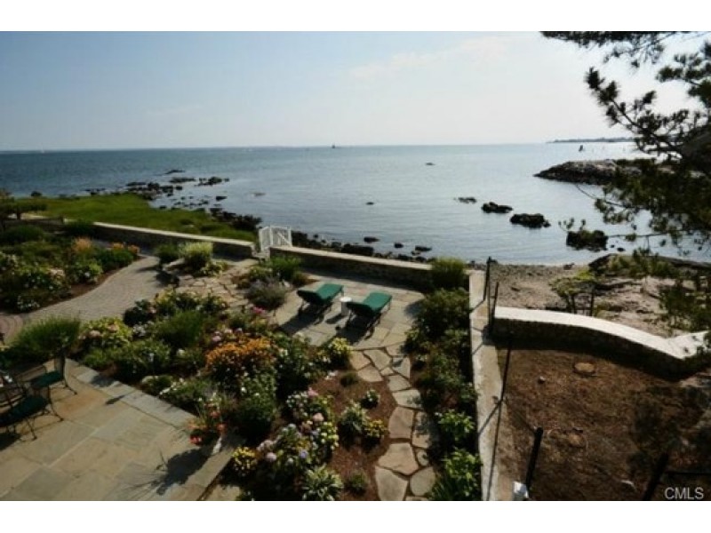 Bell Island Home Offers Waterfront, Views of NYC Skyline Norwalk, CT