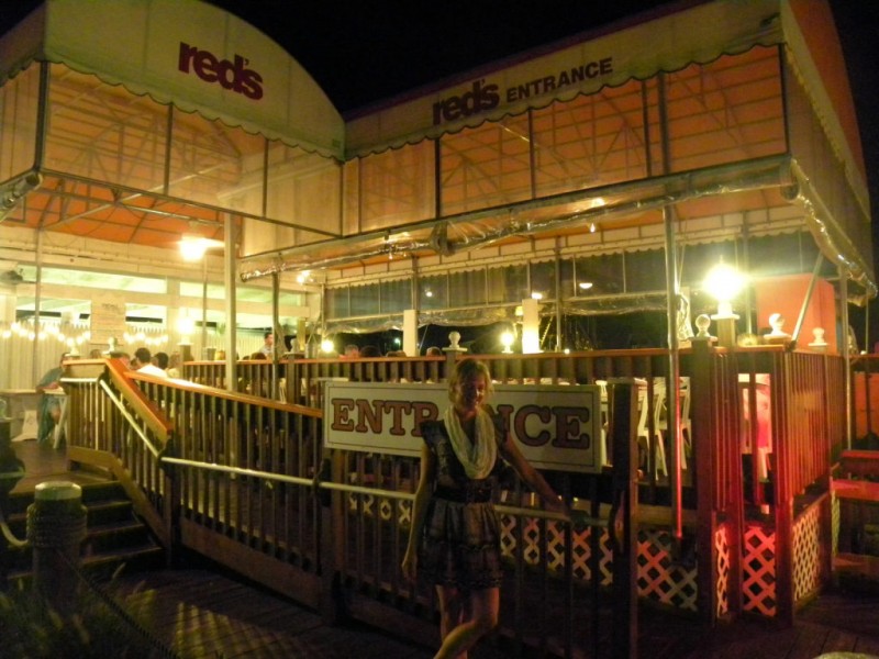 Red's Lobster Pot Asking for "Winery License" in Point Beach Point