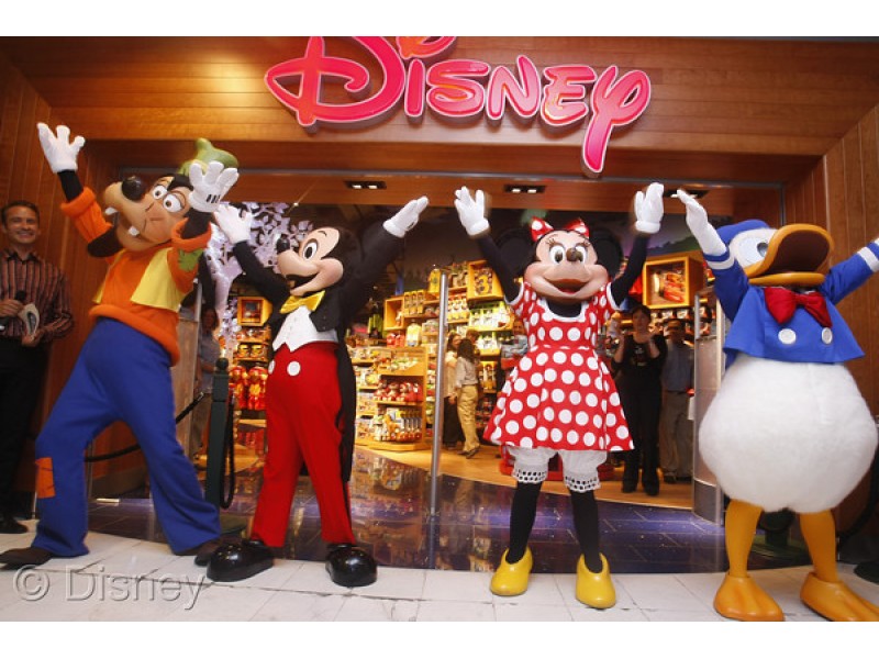 Disney Store Opens Saturday in Burlington Burlington, MA