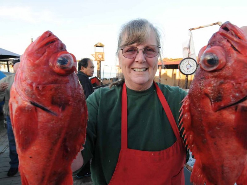 Newport Beach Pier Fish Market The Best Beaches In World Slideshow Fresh Fish At The Dory Fleet Market Newport Beach Ca Patch