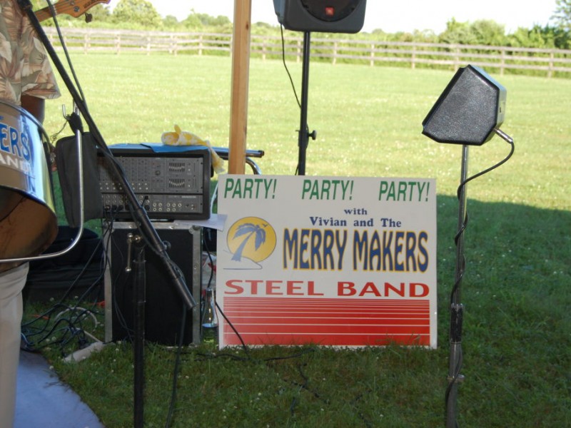 PHOTOS Group for the East End Celebrates Its 40th Anniversary