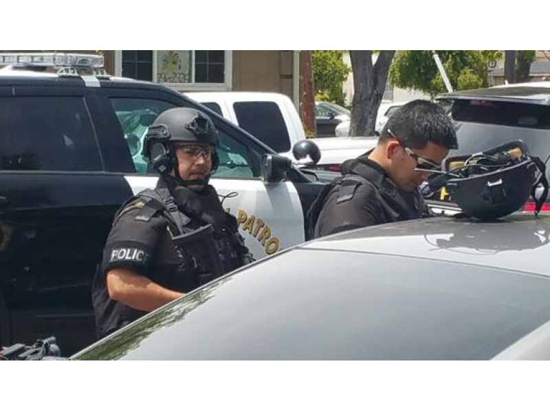 UPDATE Newark Police, SWAT Involved in Standoff With Barricaded