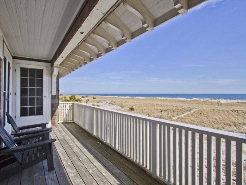 Summer Rental of the Week Historical Dune Road House Westhampton, NY