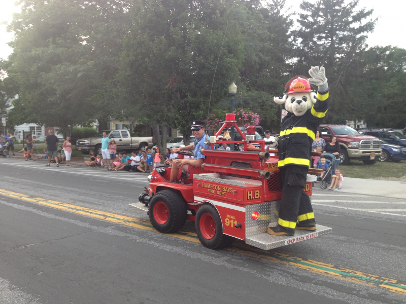 Photos Hampton Bays Fire Department Parade Westhampton, NY Patch