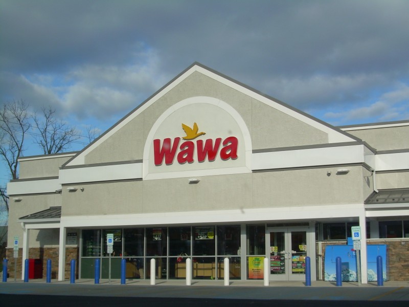 Police Stolen Credit Cards Bought 300 In Wawa Gift