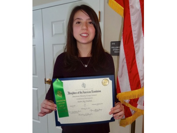 dar 2009 essay The tomo-kahni chapter's daughters of the american revolution announced the winners of this year's local high school level dar good citizen award contest the chapter and district winner for 2012-13 was tehachapi high school senior ryan bilotta, whose winning essay was advanced to dar district xv. dar 2009 essay The tomo-kahni chapter's daughters of the american revolution announced the winners of this year's local high school level dar good citizen award contest the chapter and district winner for 2012-13 was tehachapi high school senior ryan bilotta, whose winning essay was advanced to dar district xv.