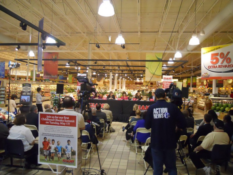 Willow Grove Giant Super Food Store hosts Childhood Obesity Conference