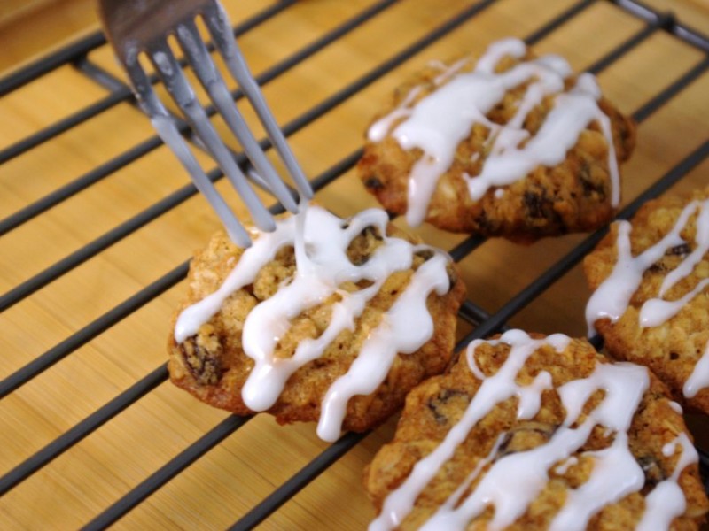 Chewy Oatmeal Raisin Cookies Drizzled With A Sugar Glaze Southington