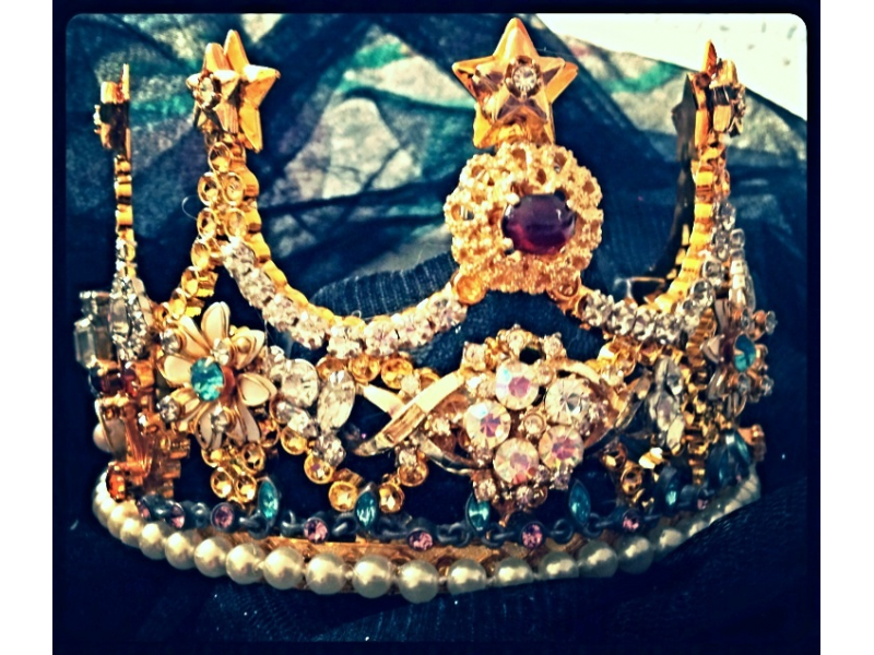 Royal TIARAS & Crowns For Sale Palm Desert, CA Patch