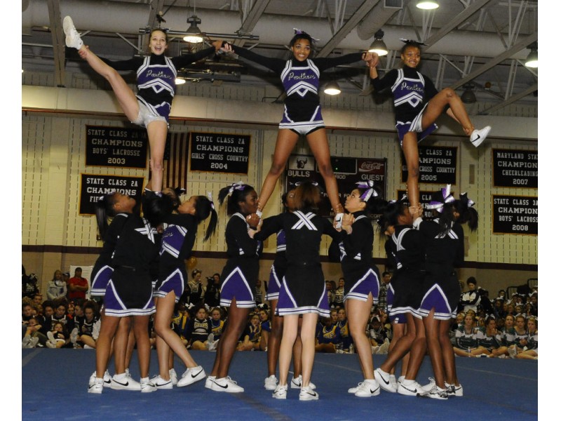 Pikesville Junior Varsity Cheerleading Scores a Win at Hereford