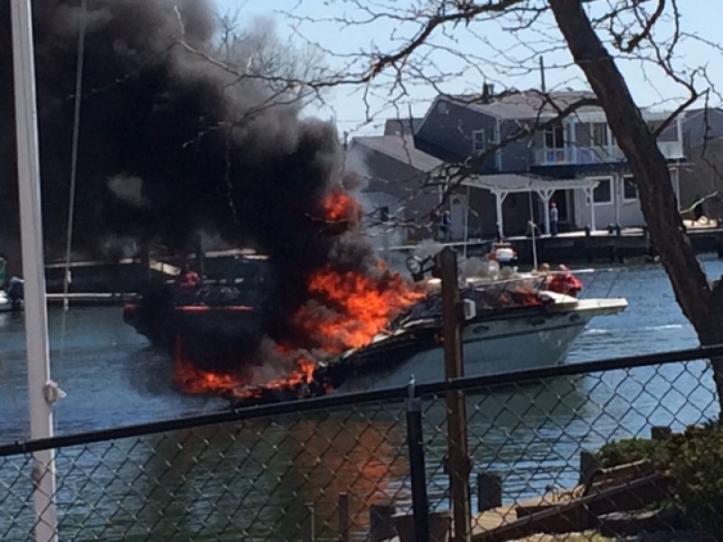 Unmanned Boat Adrift On Fire In Copiague Harbor | Lindenhurst, NY Patch