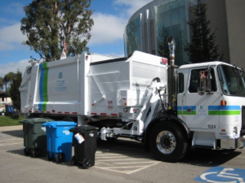 What's My Trash/Recycling PickUp Schedule Over the Holidays? Redwood