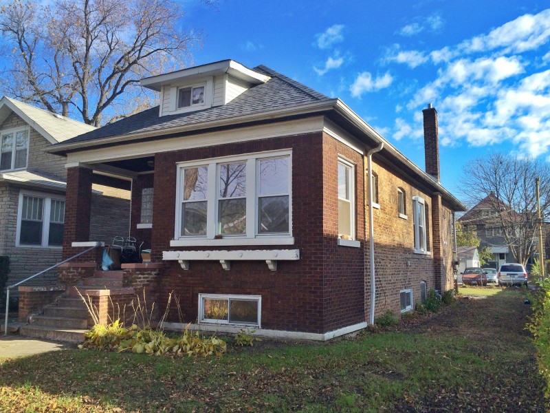 Classic Brick Bungalow For Sale 934 S Grove Ave, Oak Park IL 60304