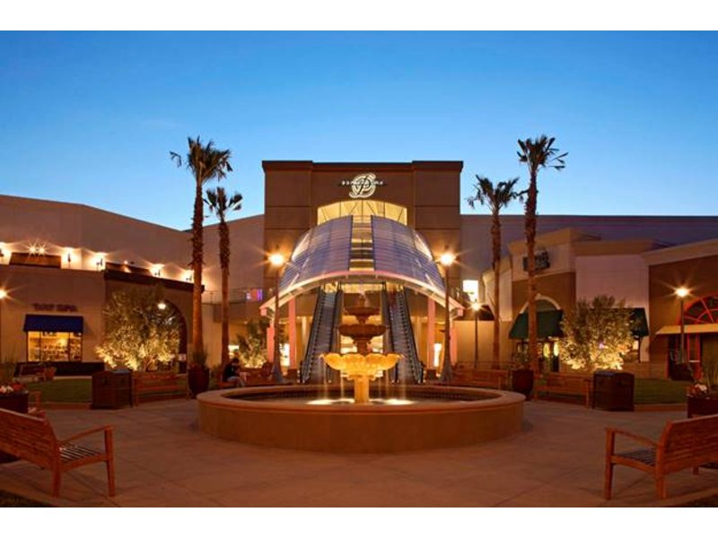 New Stores at Promenade Temecula in Time for Black Friday | Temecula