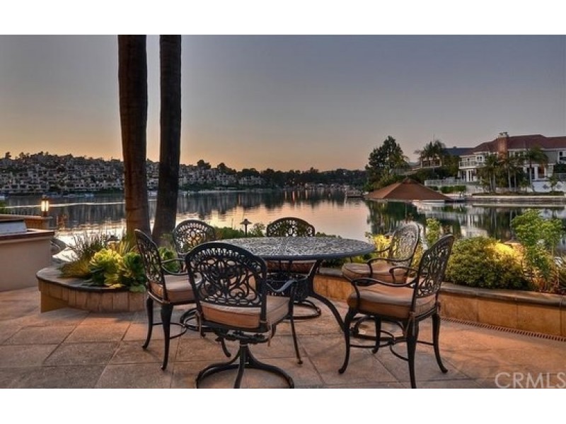 Wow! Spectacular Lakefront Home With Amazing Views (Photos) Mission
