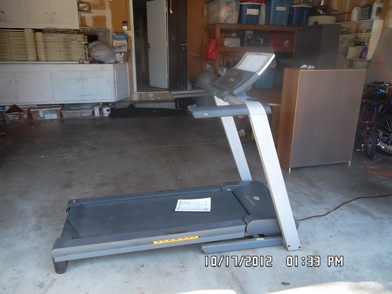 NordicTrack A2105 Treadmill 300.00 0r best offer Fremont, CA Patch