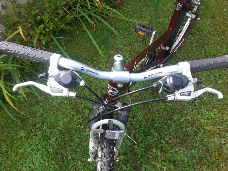 pacific women's mountain bike