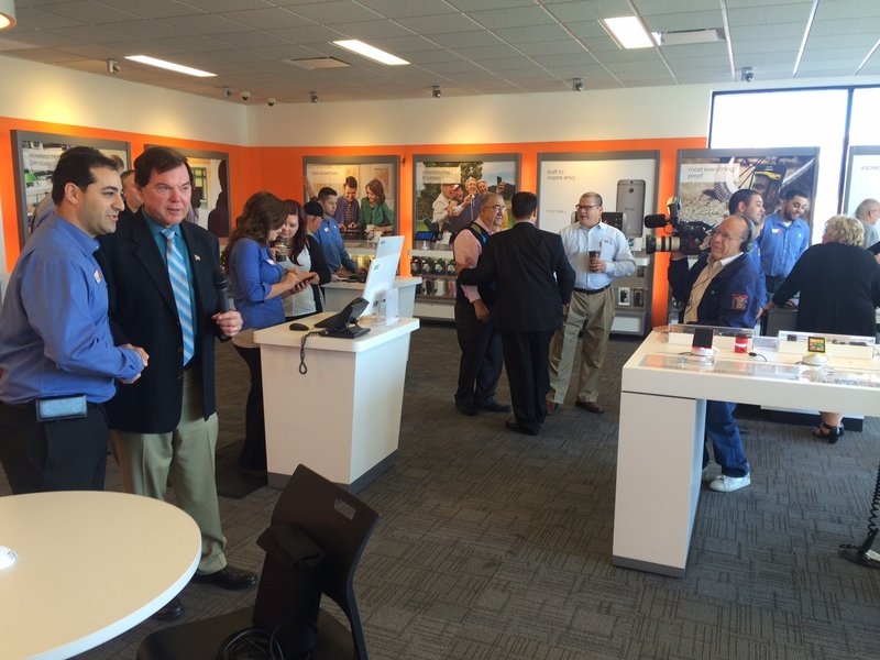 AT&T Opens New Authorized Dealer Location in Clinton Township Clinton