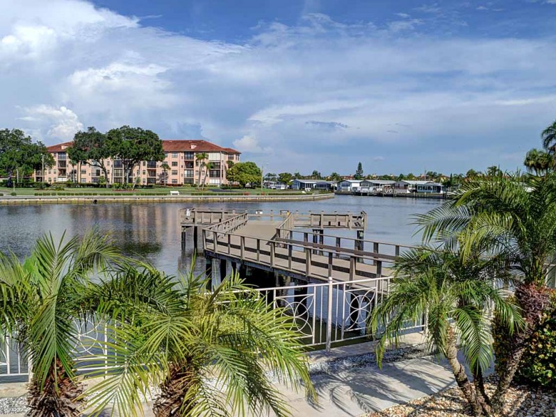 Wonderful 2 Bedroom 2 Bath Imperial Cove Clearwater Condo for Sale