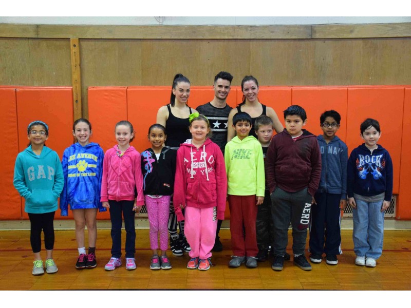 Hicksville Students Learn About AntiBullying Through Dance