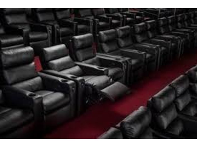 Showcase Cinemas Woburn Completes Renovation Project; Adds Full Bar