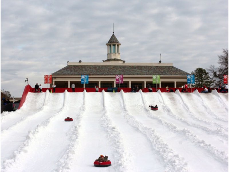 Now Hiring at Snow Mountain and Stone Mountain Christmas Stone