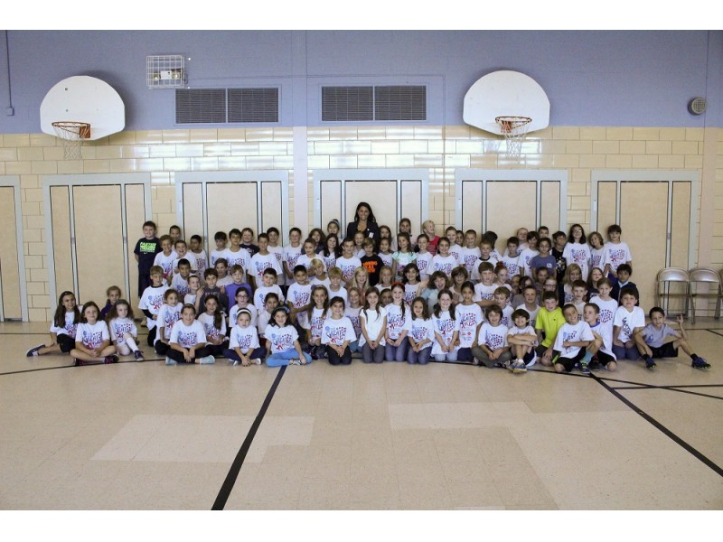 Middletown Mayor Educates Nut Swamp ThirdGraders About Her Job