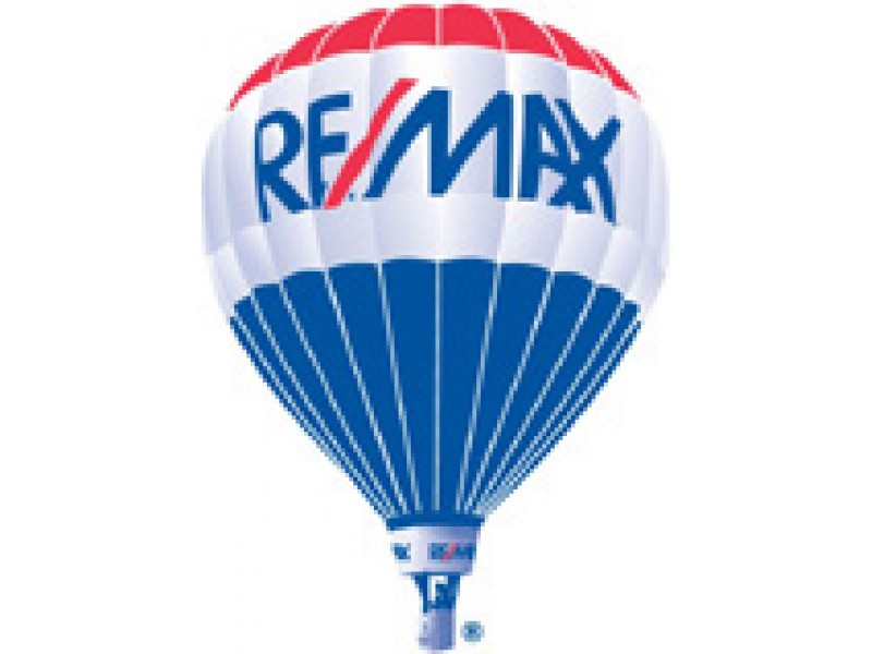 World Famous RE/MAX Hot Air Balloon Comes to Rock'n Ribfest | Bedford ...