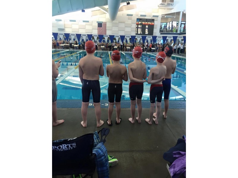 competitive swimming clubs near me