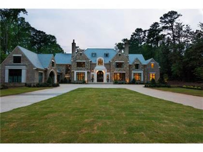 WOW House Exquisite English Mansion in Buckhead's Tuxedo Park