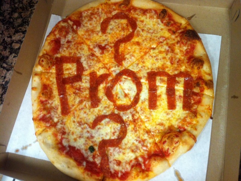 A Naples Pizza Prom Proposal! | Guilford, CT Patch