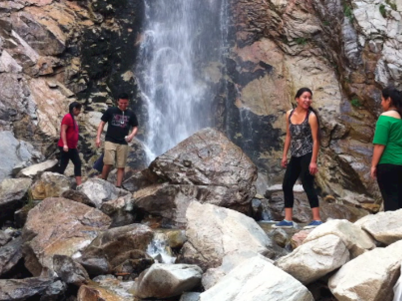 UPDATE Dangerous Beauty Three More Injured at Falls in Mill Creek