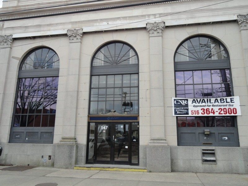 Empty in Lindenhurst The Old Chase Bank Lindenhurst, NY Patch
