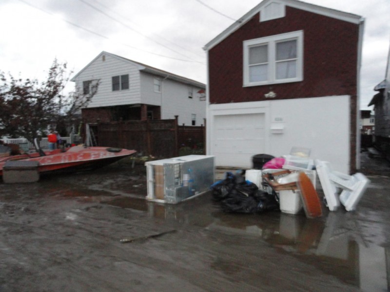 Photos Devastation South of Shore Rd. in Lindenhurst Lindenhurst, NY