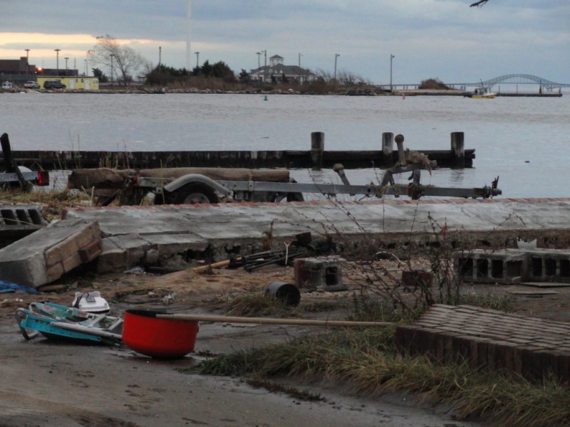 Photos Devastation South of Shore Rd. in Lindenhurst Lindenhurst, NY