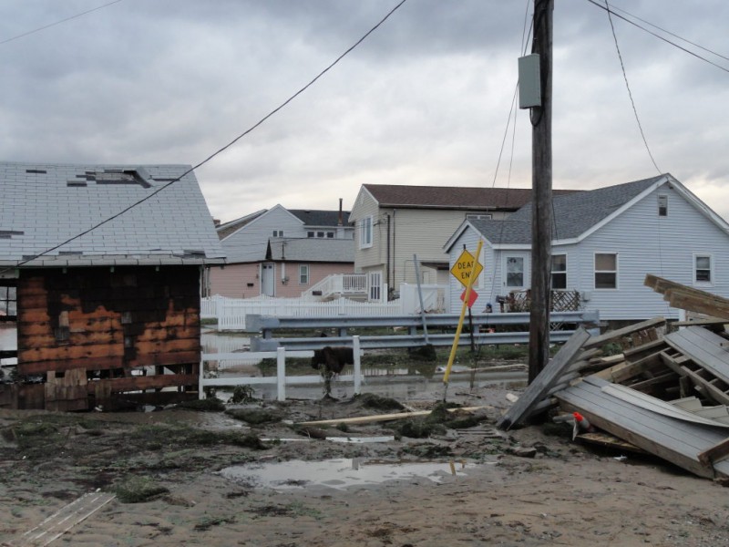 Photos Devastation South of Shore Rd. in Lindenhurst Lindenhurst, NY