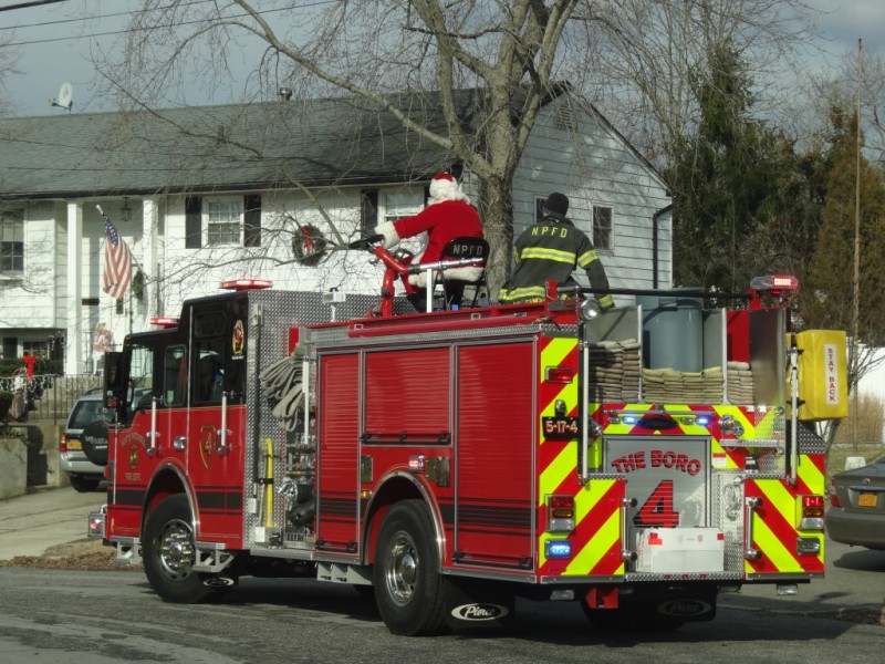 North 'Pole' FD Takes Charitable Ride Through Community | Patchogue, NY ...