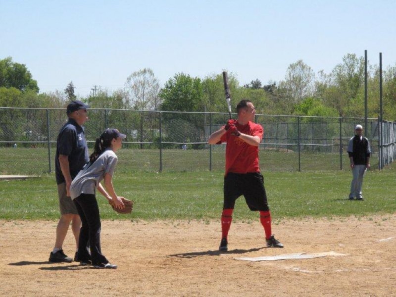 Sunday coed slow pitch softball (adults) looking for players and teams